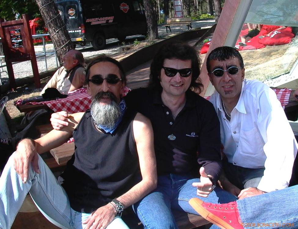 Bahadır & Cihangir Akkuzu &  Bora Çetin, 16 Mayıs ( May ) 2004